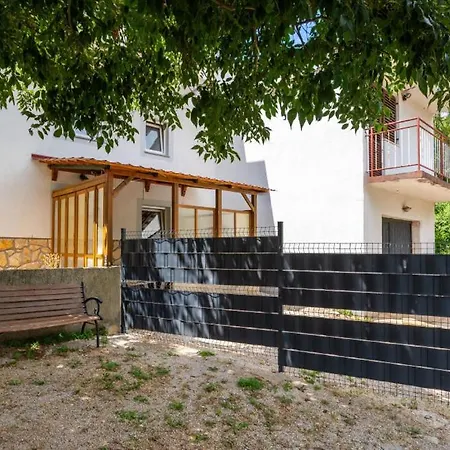 וילה 2 With Pool Island Krk By Guid